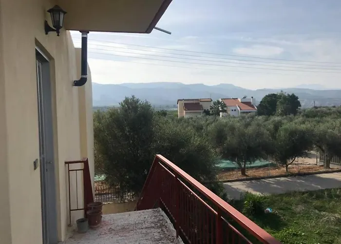 Quiet Home With Sea View