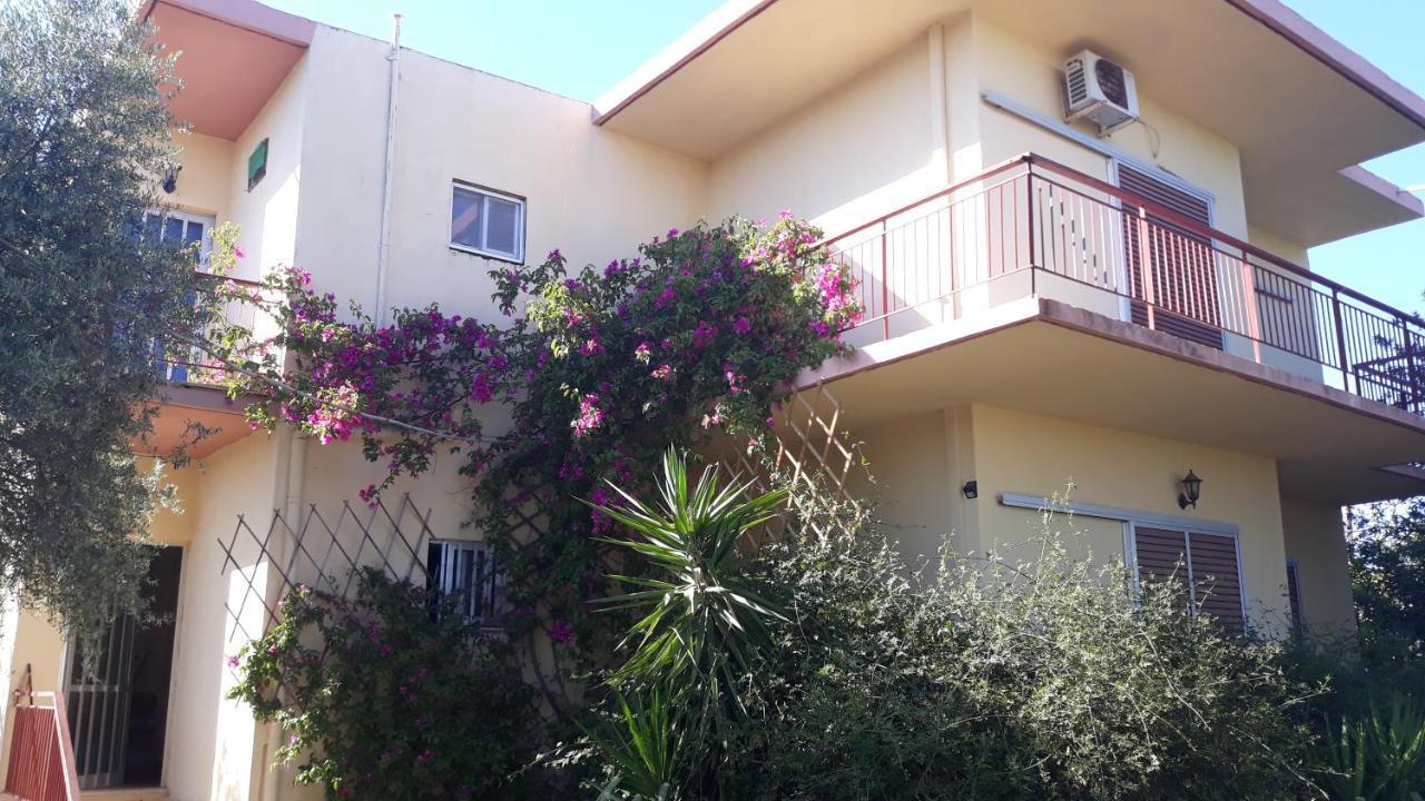 Quiet With Sea View Appartement Melíssion